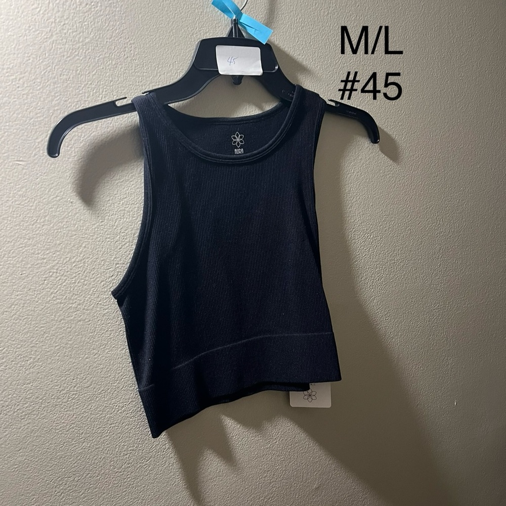 Black crop top
